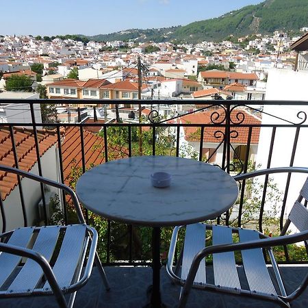 Pension Margarita Skiathos Town Luaran gambar