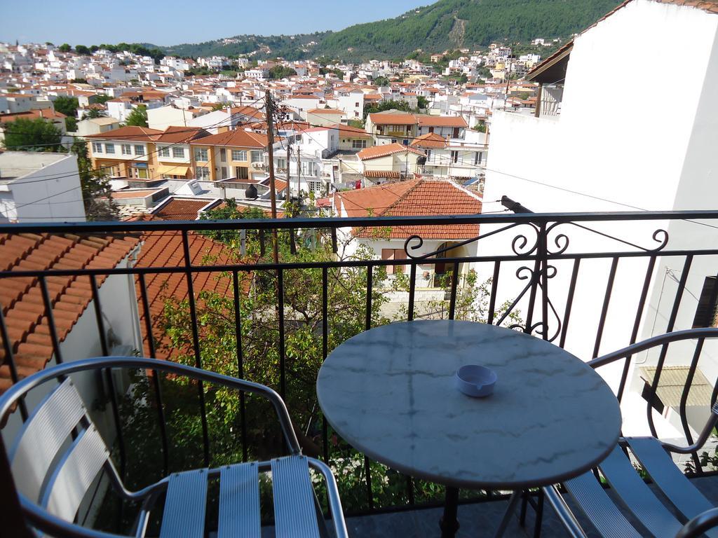 Pension Margarita Skiathos Town Luaran gambar