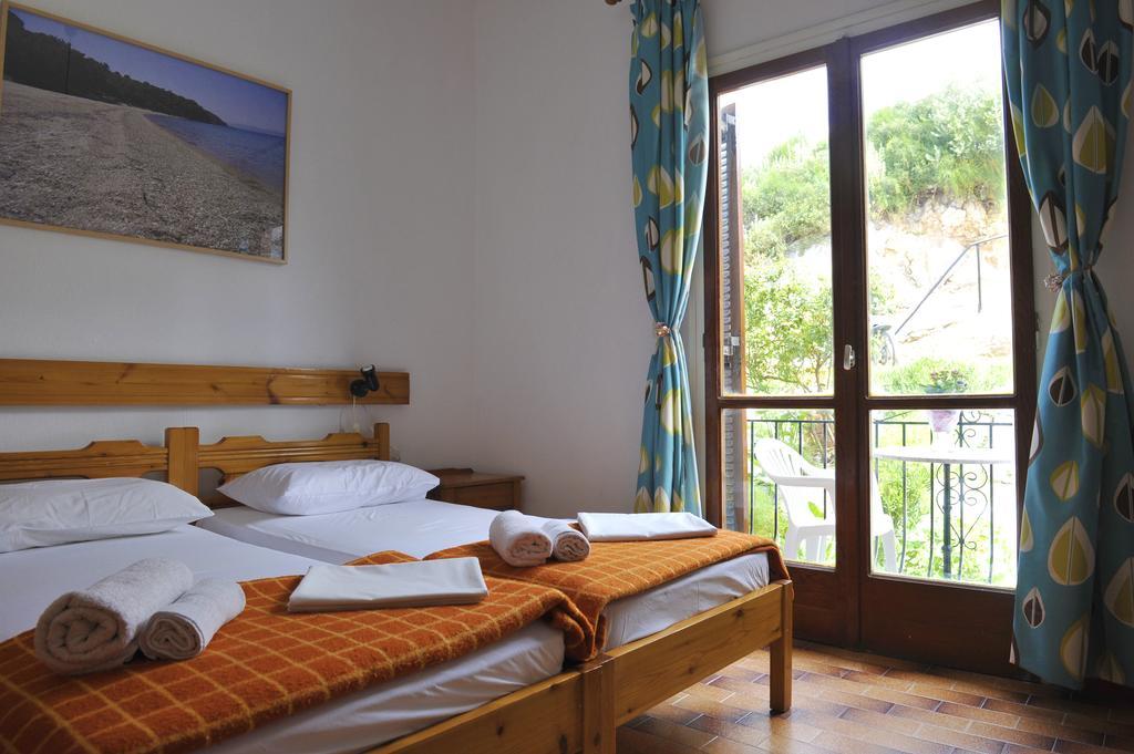 Pension Margarita Skiathos Town Luaran gambar
